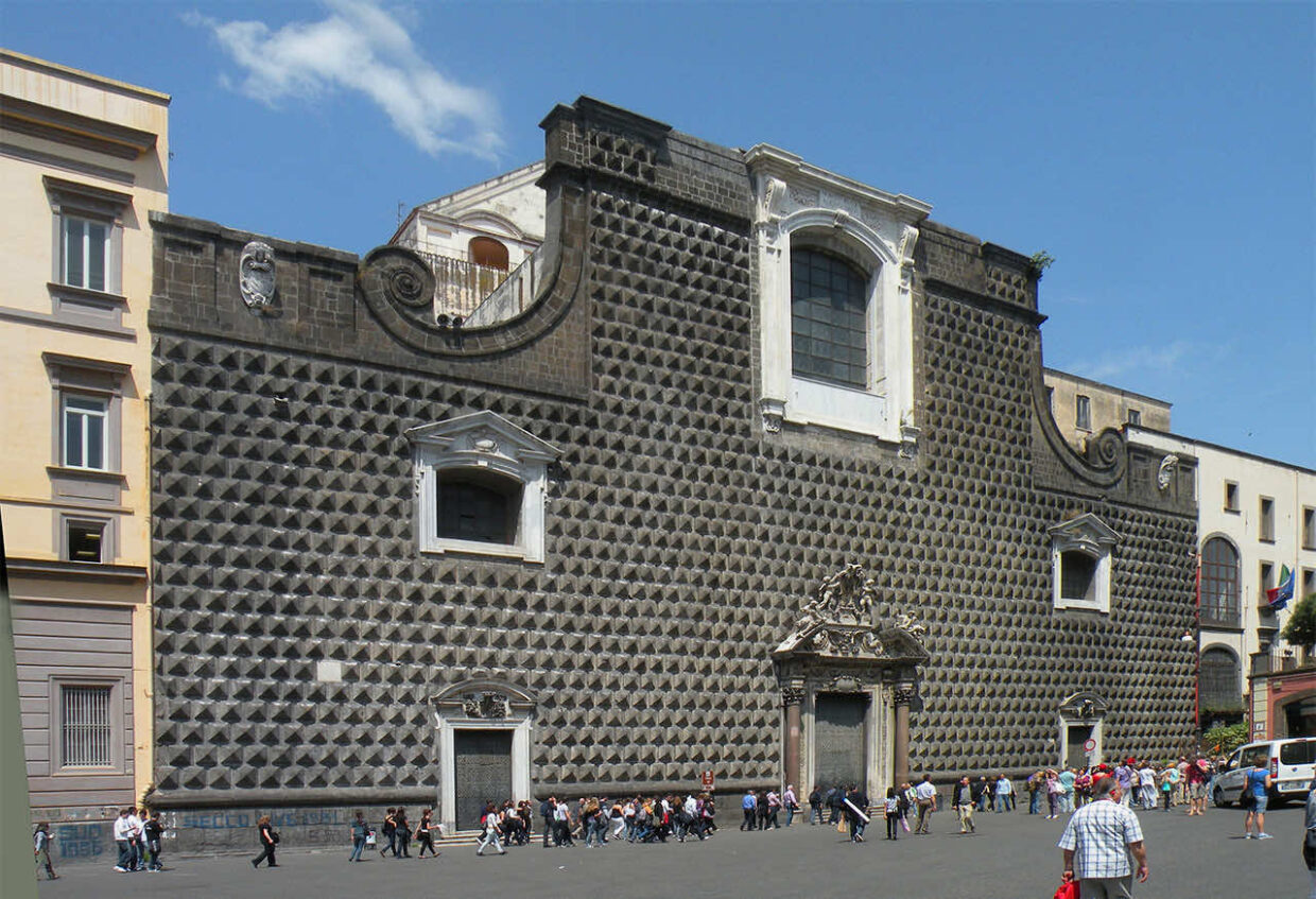 chiesa del gesù nuovo